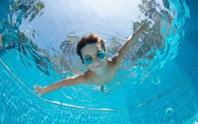 How to Get Water Out of The Ear Safely?